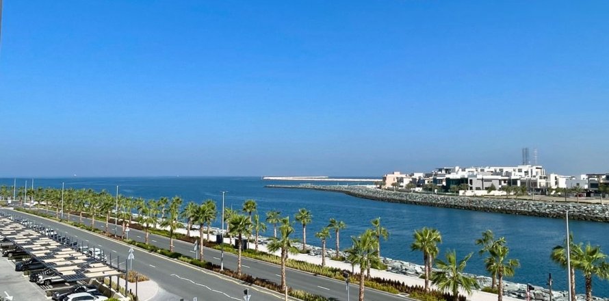 Apartamento en Dubai, 2 dormitorios, 111.9 m², № 16640