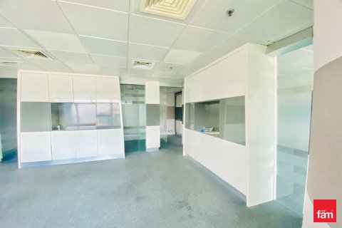 Bureau à Dubai, 88.7 m², № 41685 - photo 2