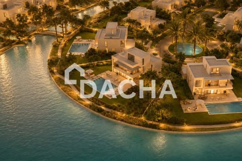 Villa in Dubai 4 bedrooms, 768 sq.m. № 110329 - photo 4