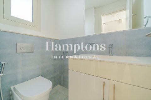 Townhouse in Hillside at Jumeirah Golf Estates, Jumeirah Golf Estates, Dubai 2 bedrooms, 134.39905398 sq.m. № 101291 - photo 18