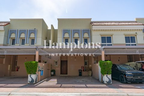Townhouse in Hillside at Jumeirah Golf Estates, Jumeirah Golf Estates, Dubai 2 bedrooms, 134.39905398 sq.m. № 101291 - photo 13
