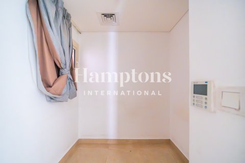 Townhouse in Hillside at Jumeirah Golf Estates, Jumeirah Golf Estates, Dubai 2 bedrooms, 134.39905398 sq.m. № 101291 - photo 15