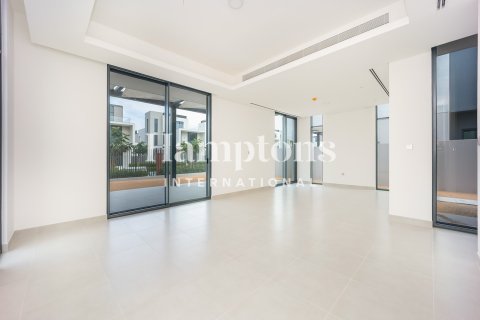 Villa in Arabian Ranches 3, Dubai 4 bedrooms, 447.97826600 sq.m. № 101290 - photo 7