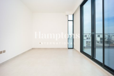 Villa in Arabian Ranches 3, Dubai 4 bedrooms, 447.97826600 sq.m. № 101290 - photo 11