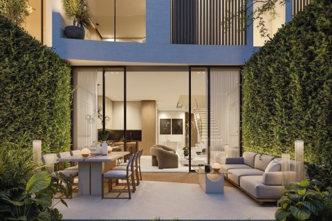 Villa in Dubai 4 bedrooms, 280 sq.m. № 101297 - photo 2