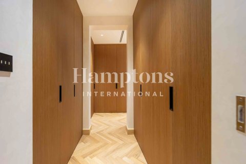 Villa in Meadows 1, Meadows, Dubai 4 bedrooms, 371.61200000 sq.m. № 101279 - photo 11