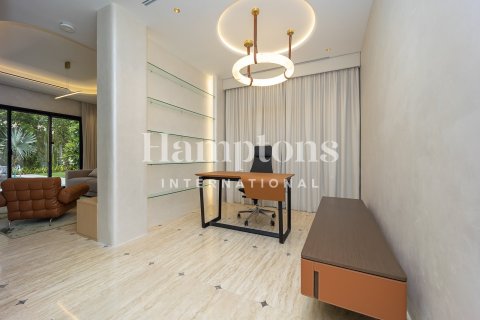 Villa in Meadows 1, Meadows, Dubai 4 bedrooms, 371.61200000 sq.m. № 101279 - photo 12