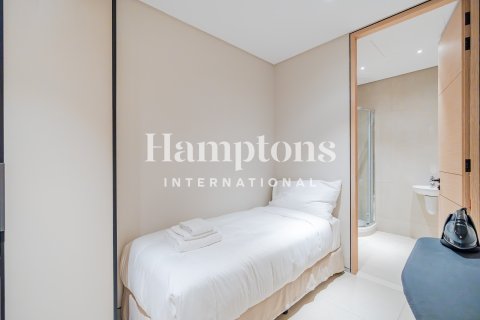 Apartment in Jumeirah Beach Residence, Dubai 4 bedrooms, 335.31015275 sq.m. № 101282 - photo 11