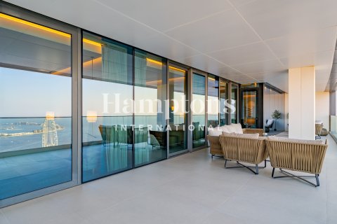 Apartment in Jumeirah Beach Residence, Dubai 4 bedrooms, 335.31015275 sq.m. № 101282 - photo 15