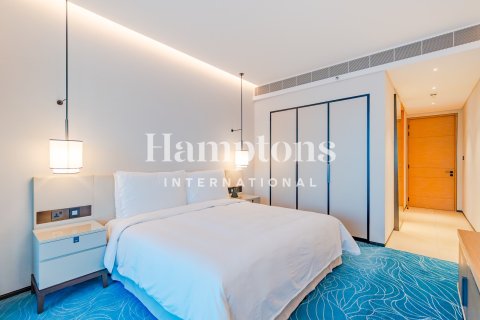 Apartment in Jumeirah Beach Residence, Dubai 4 bedrooms, 335.31015275 sq.m. № 101282 - photo 2