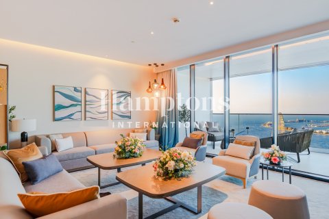 Apartment in Jumeirah Beach Residence, Dubai 4 bedrooms, 335.31015275 sq.m. № 101282 - photo 28