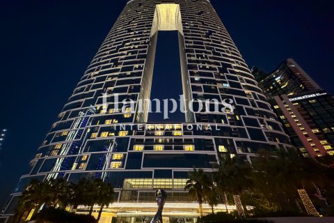 Apartment in Jumeirah Beach Residence, Dubai 4 bedrooms, 335.31015275 sq.m. № 101282 - photo 25