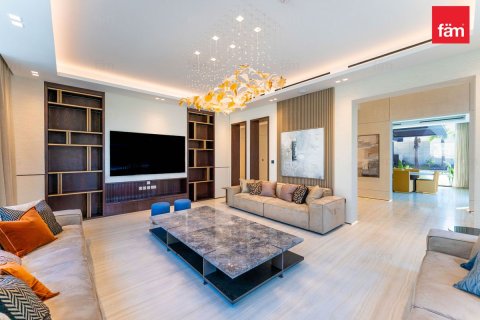 Villa en Palm Jumeirah, Dubai, 6 dormitorios, 1358.1 m², № 23903 - foto 3