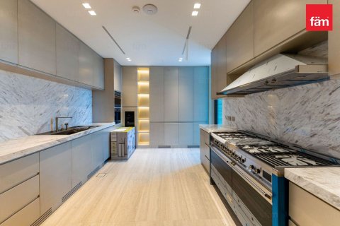 Villa en Palm Jumeirah, Dubai, 6 dormitorios, 1358.1 m², № 23903 - foto 5