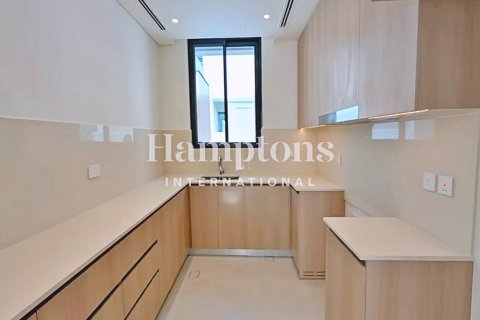 Villa in Arabian Ranches 3, Dubai 4 bedrooms, 380.62359100 sq.m. № 95387 - photo 8