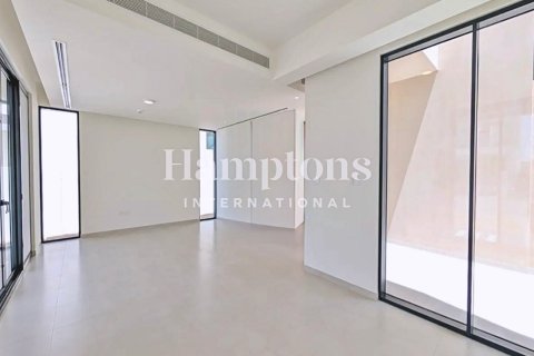 Villa in Arabian Ranches 3, Dubai 4 bedrooms, 380.62359100 sq.m. № 95387 - photo 7