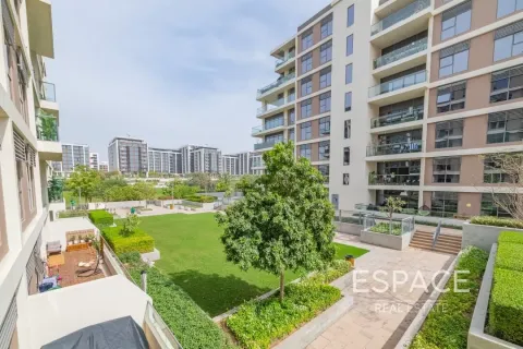 Apartamento en Dubai Hills Estate, Dubai, 2 dormitorios, 127 m², № 78165 - foto 1