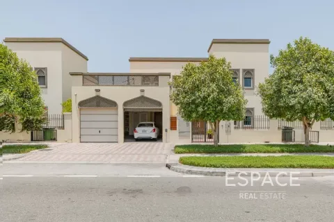 Villa en Regional, Jumeirah Park, Dubai, 4 dormitorios, 403 m², № 78166 - foto 17