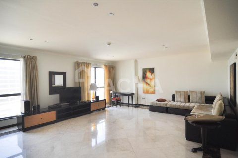Apartamento en Jumeirah Beach Residence, Dubai, 4 dormitorios, 288.5 m², № 3581 - foto 1