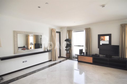 Apartamento en Jumeirah Beach Residence, Dubai, 4 dormitorios, 288.5 m², № 3581 - foto 2