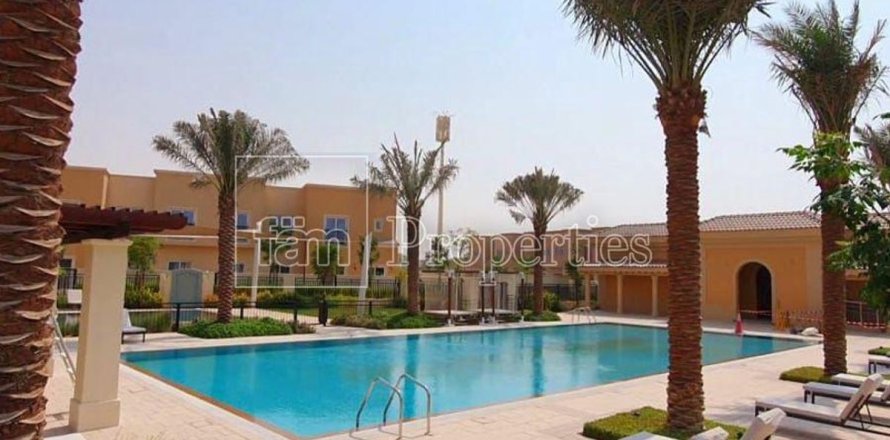 Townhouse in Dubai 3 bedrooms, 153 sq.m. № 95612