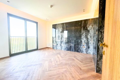 Adosado en Jumeirah Golf Estates, Dubai, 3 dormitorios, 140 m², № 16041 - foto 5