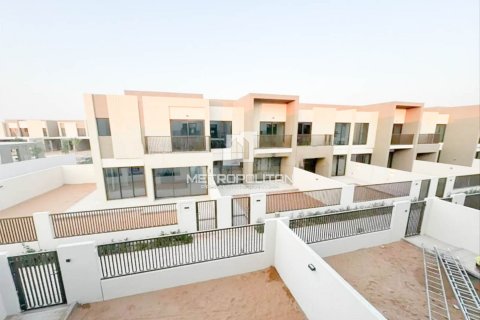 Townhouse in Villanova, Dubai Land, Dubai 4 bedrooms, 216 sq.m. № 16042 - photo 7