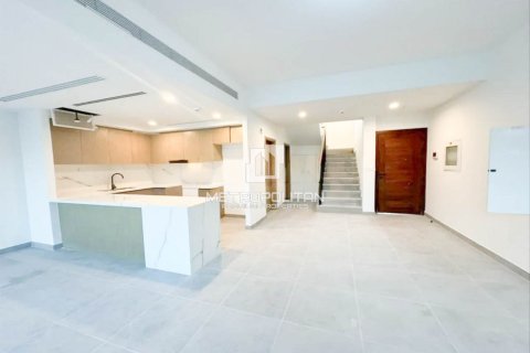 Townhouse in Villanova, Dubai Land, Dubai 4 bedrooms, 216 sq.m. № 16042 - photo 4