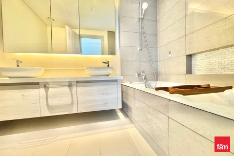 Apartment in Dubai 2 bedrooms, 116.2 sq.m. № 47902 - photo 10