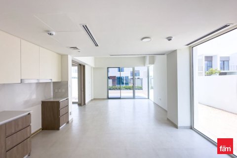 Villa in Dubai 4 bedrooms, 255.5 sq.m. № 47899 - photo 3