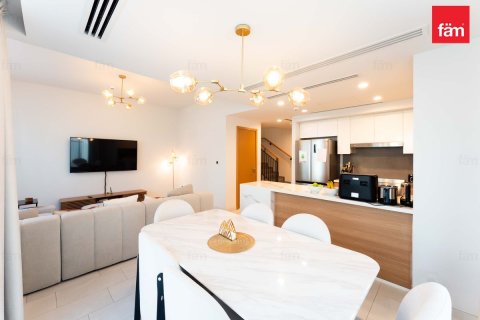 فيلا في دبي 4 غرف نوم, 236.1 م² رقم 64274 - صورة 1