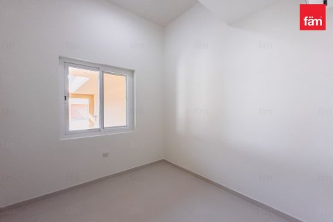 Снять в аренду виллу в Дубае: 4 спальни, 227.2м², № 64275 - фото 22