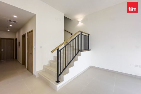 Снять в аренду виллу в Дубае: 4 спальни, 227.2м², № 64275 - фото 30