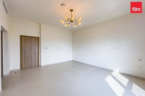 Снять в аренду виллу в Дубае: 4 спальни, 227.2м², № 64275 - фото 20