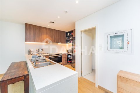 Купить квартиру в Джумейре, Дубай: 2 спальни, 117.4м², № 6828 - фото 3