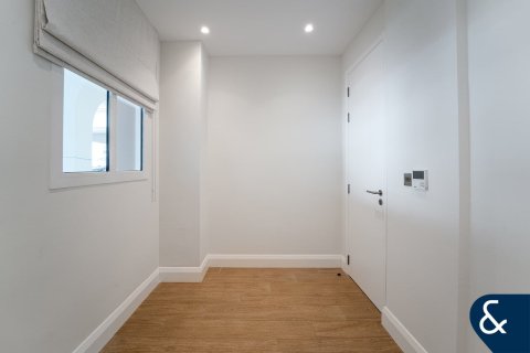 Townhouse in Jumeirah Golf Estates, Dubai 3 bedrooms, 267 sq.m. № 98725 - photo 6