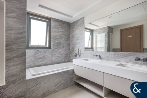 Снять в аренду виллу в Al Furjan, Дубай: 4 спальни, 522м², № 98724 - фото 13