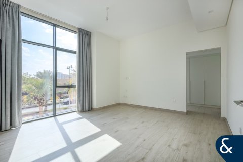 Снять в аренду виллу в Al Furjan, Дубай: 4 спальни, 522м², № 98724 - фото 12