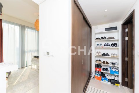 Apartment in BLVD Heights, Downtown Dubai (Downtown Burj Dubai), Dubai 2 bedrooms, 151.6 sq.m. № 6834 - photo 9