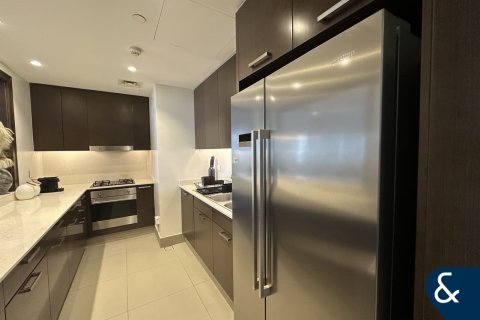 Apartment in Downtown Dubai (Downtown Burj Dubai), Dubai 3 bedrooms, 251 sq.m. № 75527 - photo 3