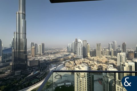 Apartment in Downtown Dubai (Downtown Burj Dubai), Dubai 3 bedrooms, 251 sq.m. № 75527 - photo 11