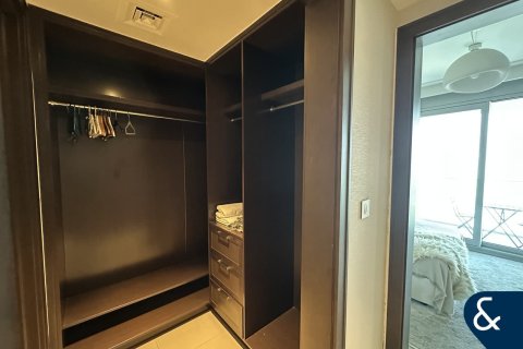 Apartment in Downtown Dubai (Downtown Burj Dubai), Dubai 3 bedrooms, 251 sq.m. № 75527 - photo 14