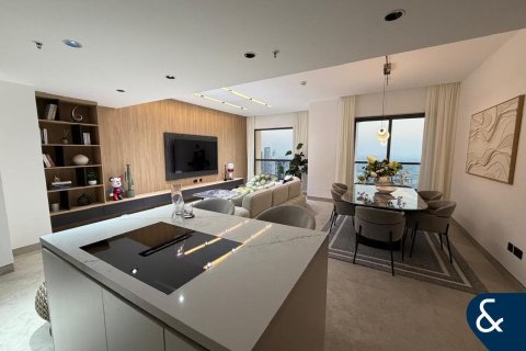 Apartment in Shams, Jumeirah Beach Residence, Dubai 2 bedrooms, 123 sq.m. № 75530