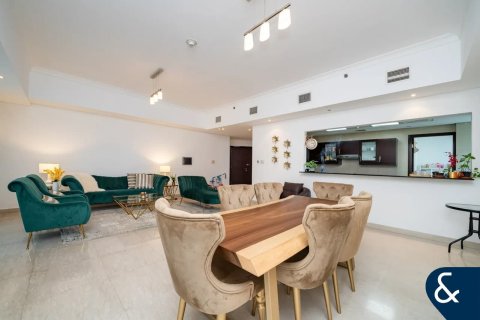 Appartement à The Jewels, Dubai Marina, Dubai, 2 chambres, 180 m², № 75525 - photo 5