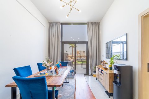 Apartment in Al Jaddaf, Dubai 3 bedrooms, 186.5 sq.m. № 7998 - photo 1