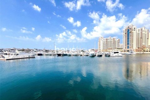 Apartment in Oceana, Palm Jumeirah, Dubai 2 bedrooms, 178 sq.m. № 44406 - photo 1