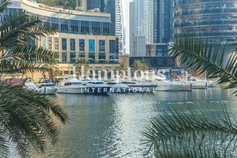Apartamento en The Address Dubai Marina, Dubai Marina, Dubai, 1 dormitorio, 106.18812900 m², № 63179 - foto 21