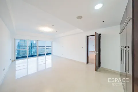 Apartamento en Jumeirah Lake Towers, Dubai, 5 dormitorios, 573 m², № 71045 - foto 11