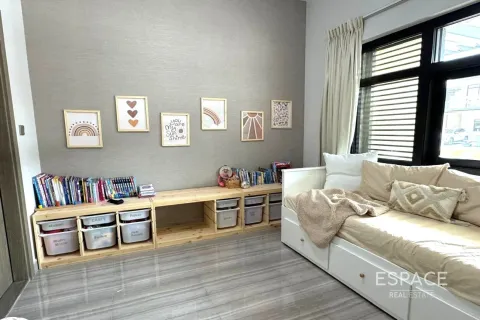 Adosado en DAMAC Hills (Akoya by DAMAC), Dubai, 4 dormitorios, 185 m², № 71043 - foto 6