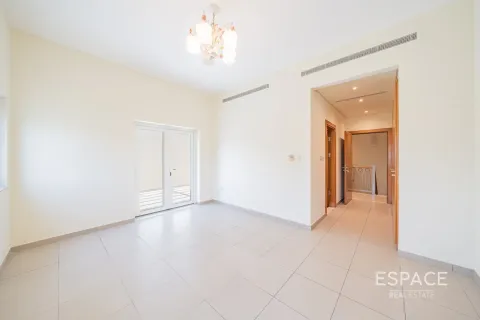Adosado en Quortaj, Al Furjan, Dubai, 3 dormitorios, 283 m², № 71047 - foto 14